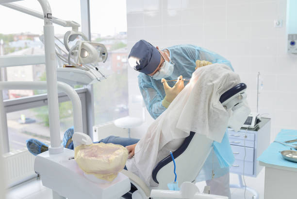Best Emergency Tooth Extraction in Taos, MO